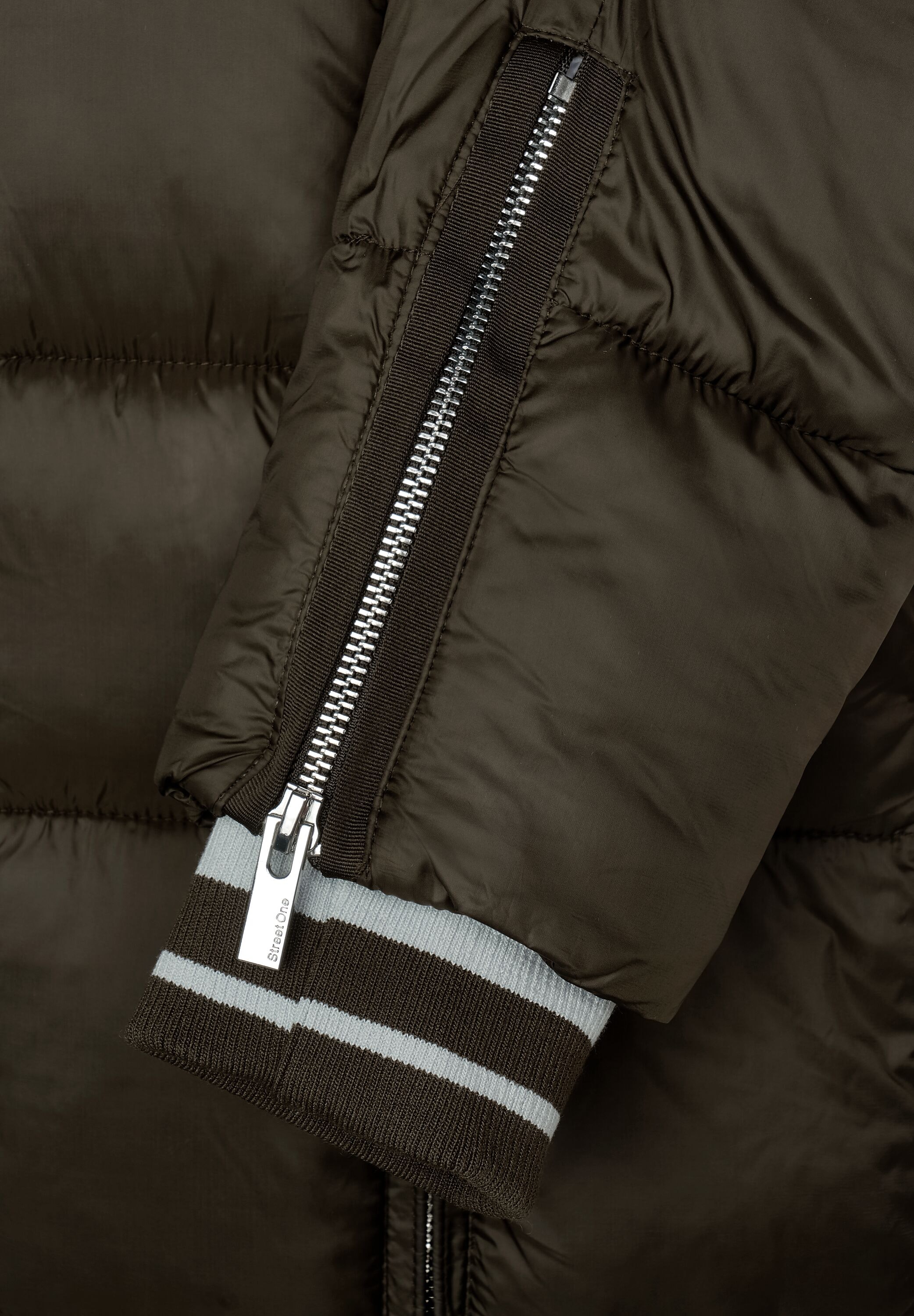 2in1 Jacke mit Steppungen
