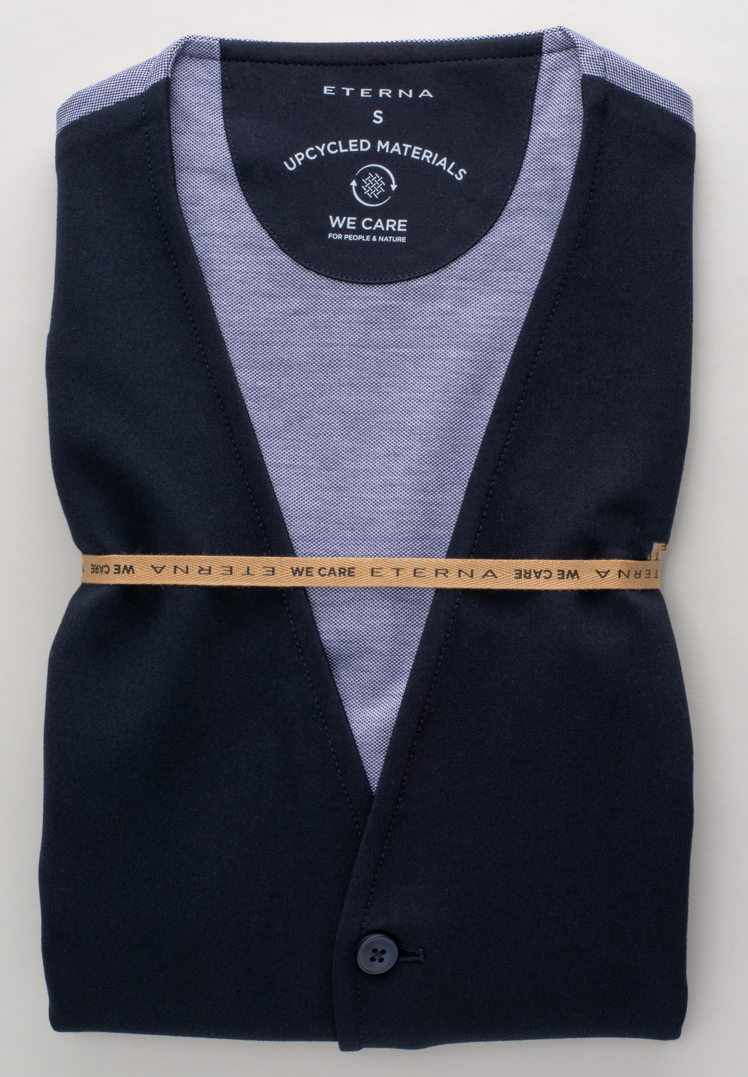 ETERNA GILET UPCYCLED MATERIALS