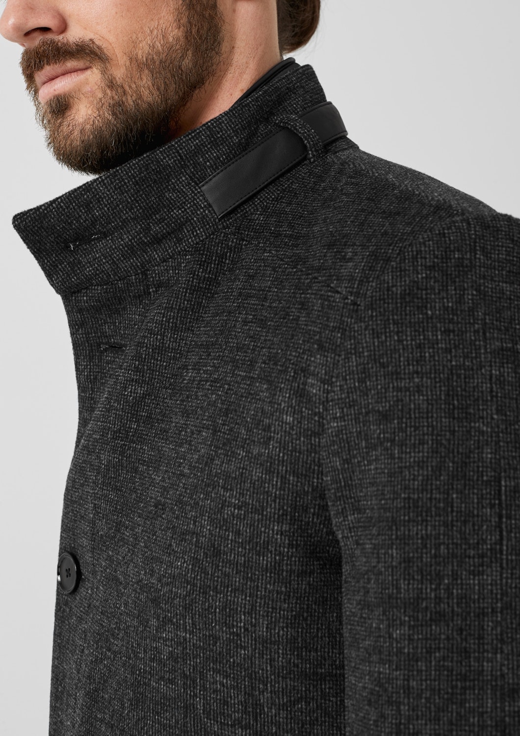 MANTEL, black tweed