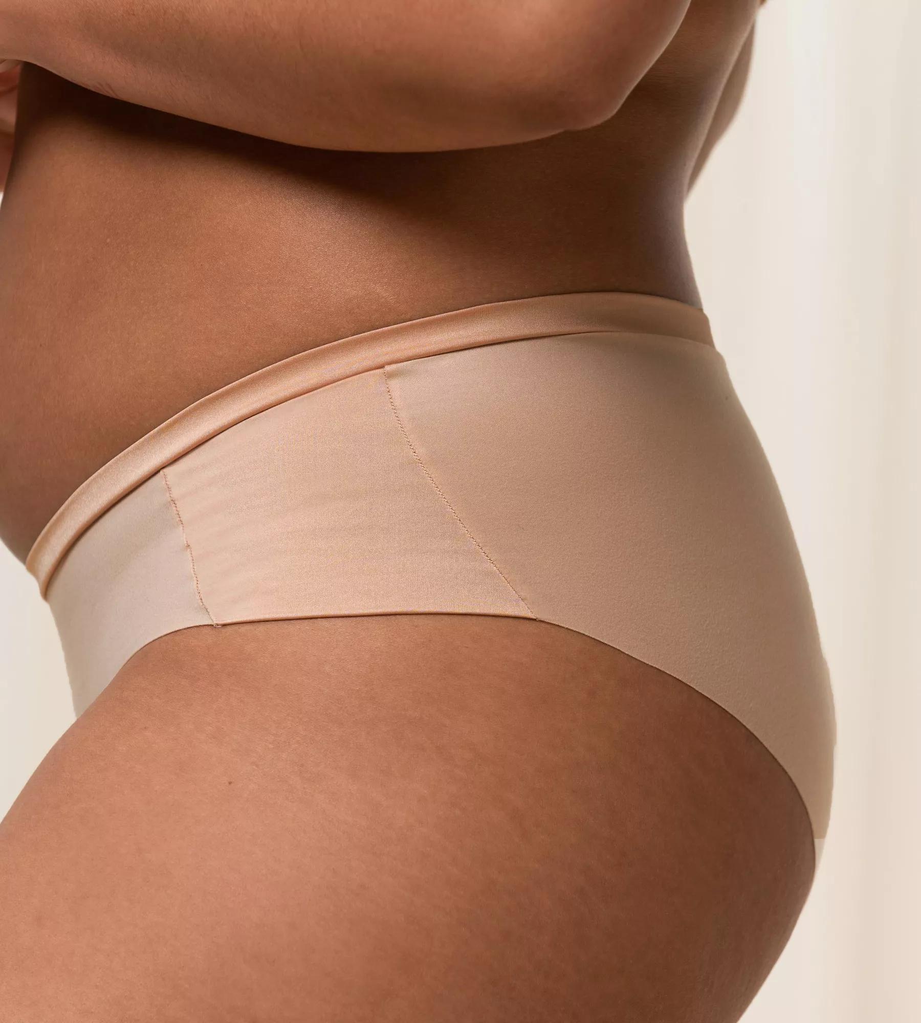 Body Make-up Soft Touch Hipster EX